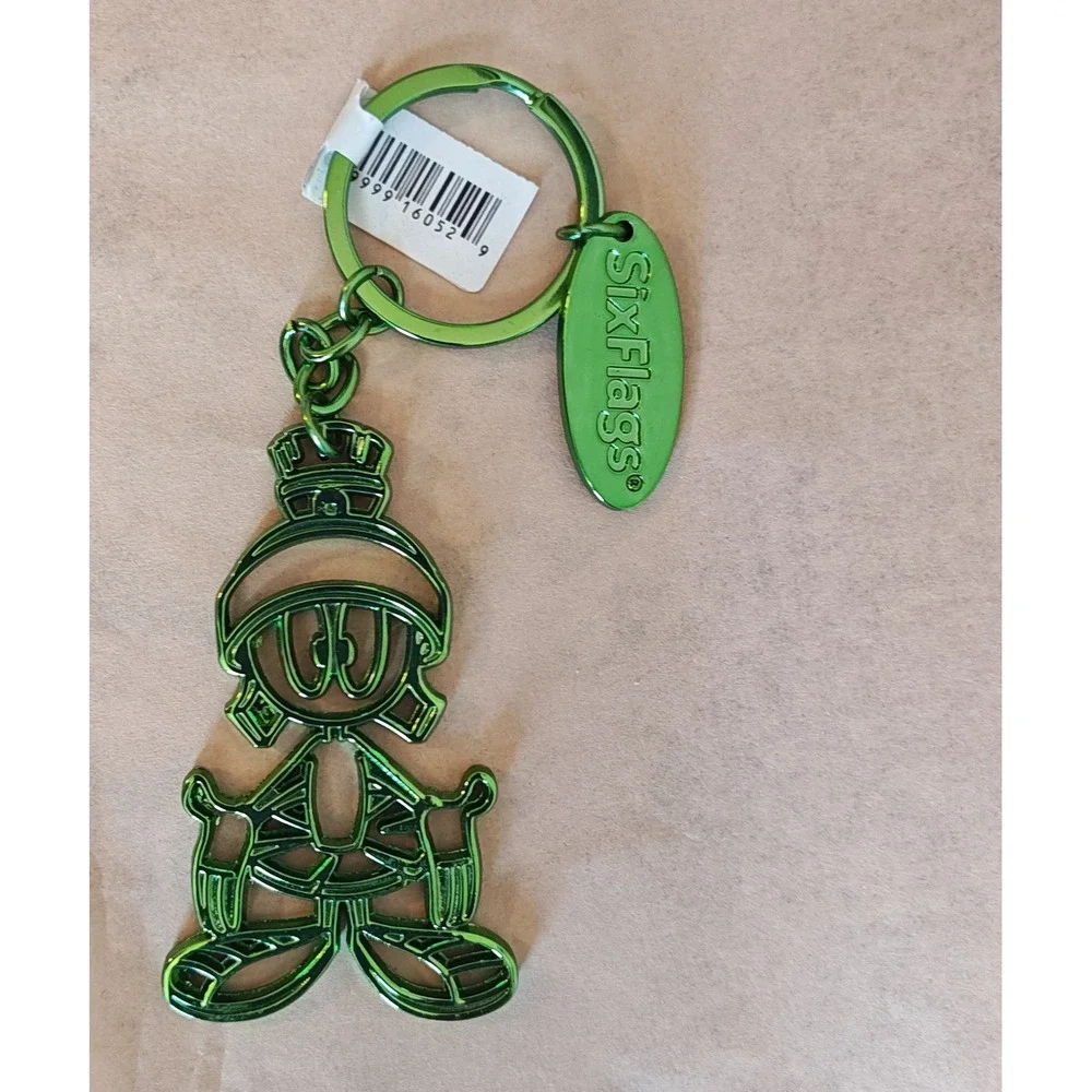 Six Flags Keychain Green Marvin the Martian Electroplated Looney Tunes